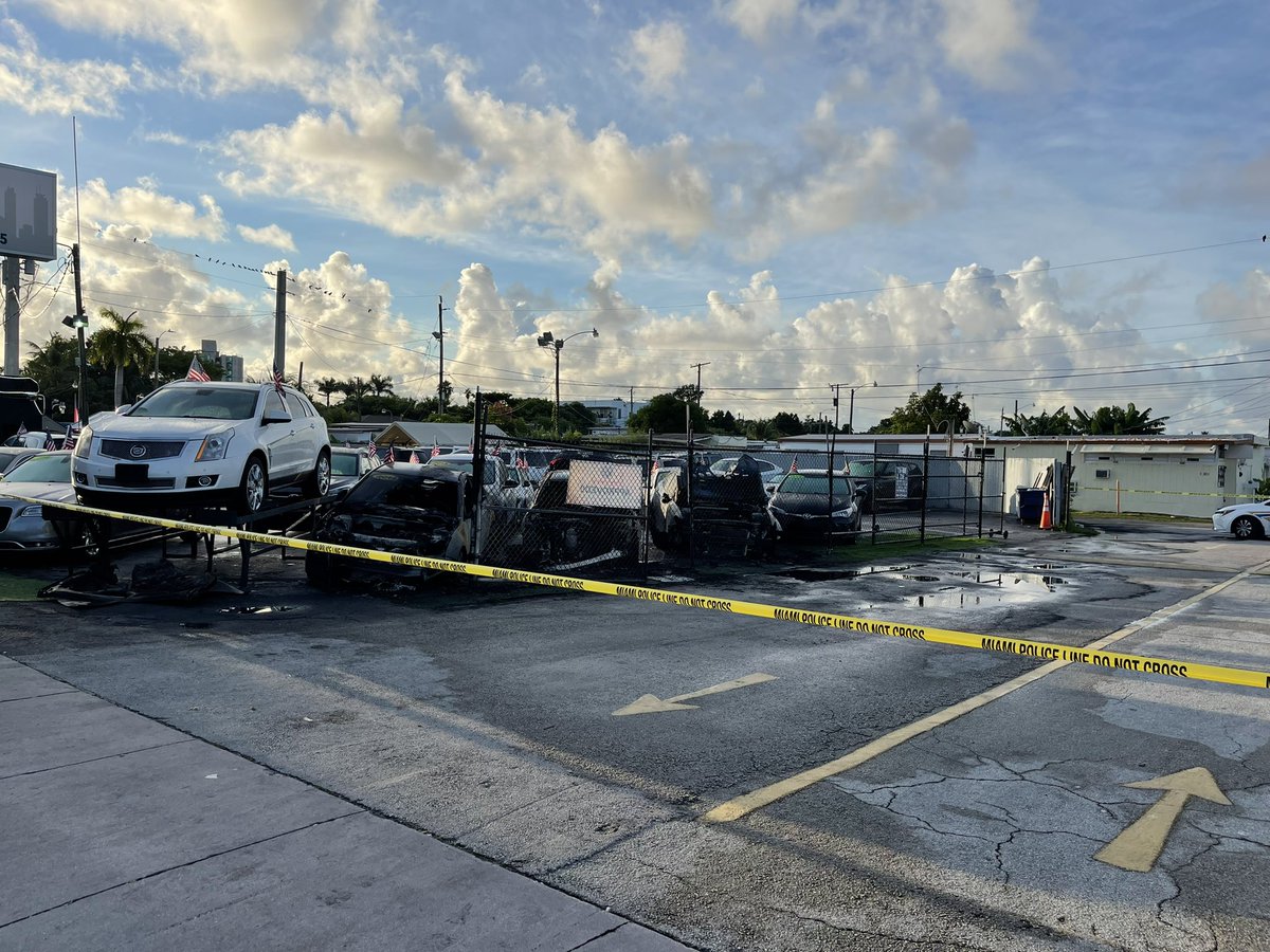 @CityofMiamiFire investigating after three cars caught fire at a used car dealership in LittleHavana overnight. Worker at Magic City Auto estimates $60,000 in damages. Firefighters trying to determine if this was arson or accidental. No injuries
