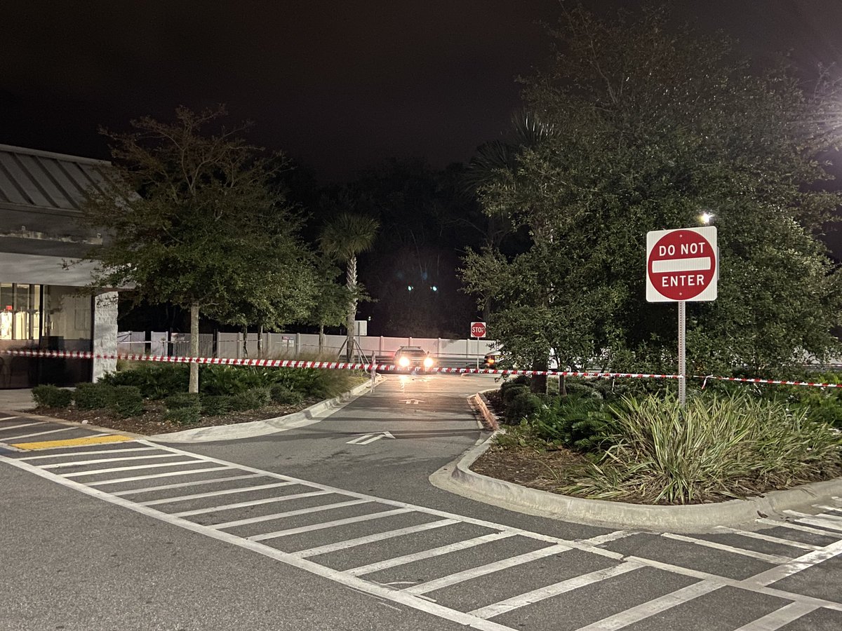 Deadly shooting behind a strip mall off Baymeadows Road. Police say they believe the suspect got away on a bike.