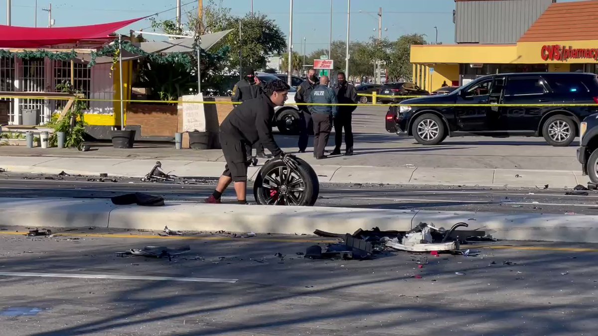 NorthMiamiPD investigating if one of the cars was racing or testing a performance modification when crash happened. Also trying to determine if car marked with 305 was part of a racing club. Driver of that car died. One other taken to hospital. Third driver is ok