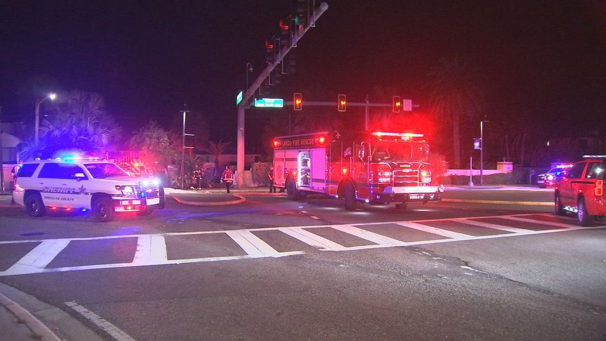 First responders in Pinellas are on scene of a Tesla versus a wall and a house on Gulf Blvd and Belleair Cswy in BelleairBeach. Avoid the area as the intersection is blocked with the exception of NB Gulf can turn EB on Belleair. 