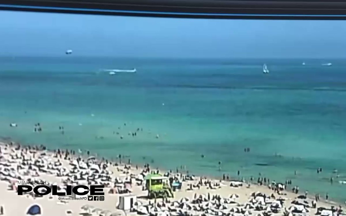 FL Helicopter crashes near swimmers on Miami Beach