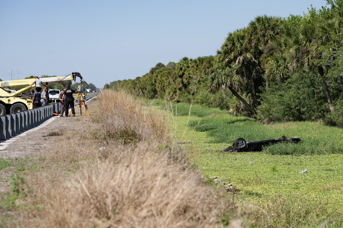 One dead after car lands in canal along SR-29 in Immokalee.