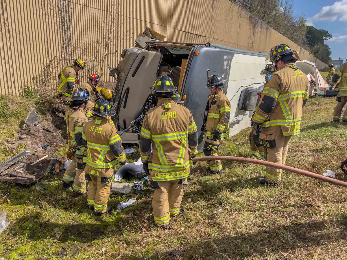 One person was killed and five others were hurt Monday morning in a crash on I-295 near the Old St. Augustine Road exit, according to Jacksonville Fire and Rescue Department. 