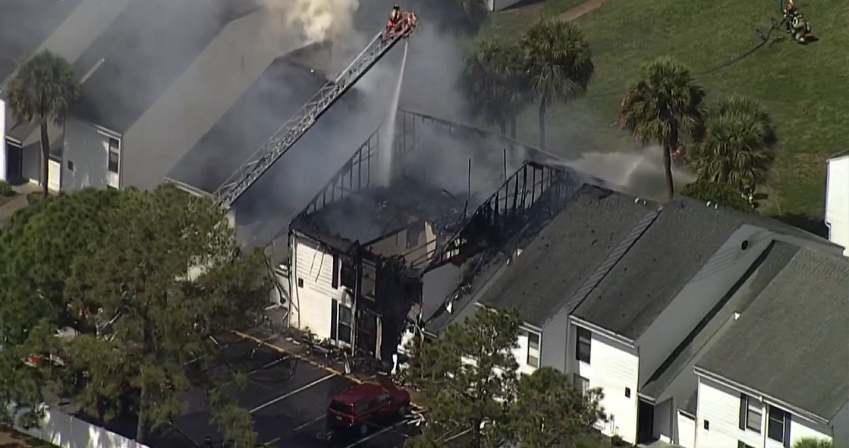 Fire at the Palms Apartments of Tarpon Springs on Haven Place. There's no word yet on injuries. We have a crew on the way