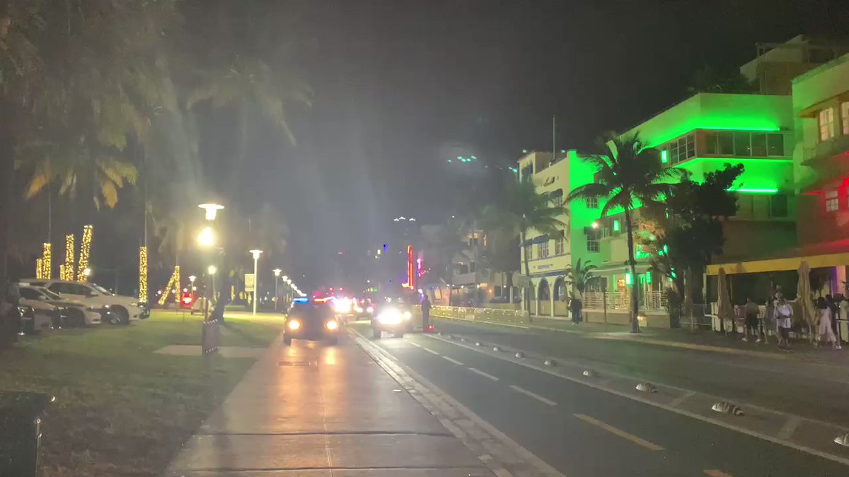 Miami Beach Police announcing midnight curfew on Ocean Drive, which has been thinning out already for the past hour. Nowhere near crowd size of last weekend