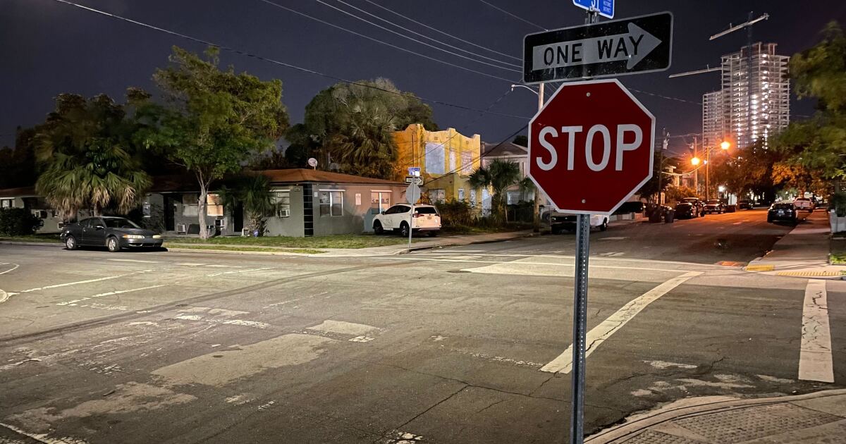 Woman, 4-month-old baby shot in West Palm Beach