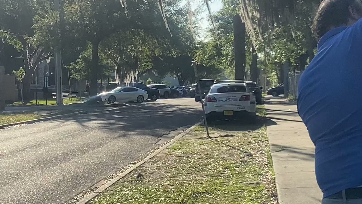 Increased police presence at Andrew Jackson High School this AM. Before students can enter, officers are searching their belongings. JSO says someone inside an SUV opened fire at a group of people outside the gym yesterday, injuring a 17 yr old who was targeted