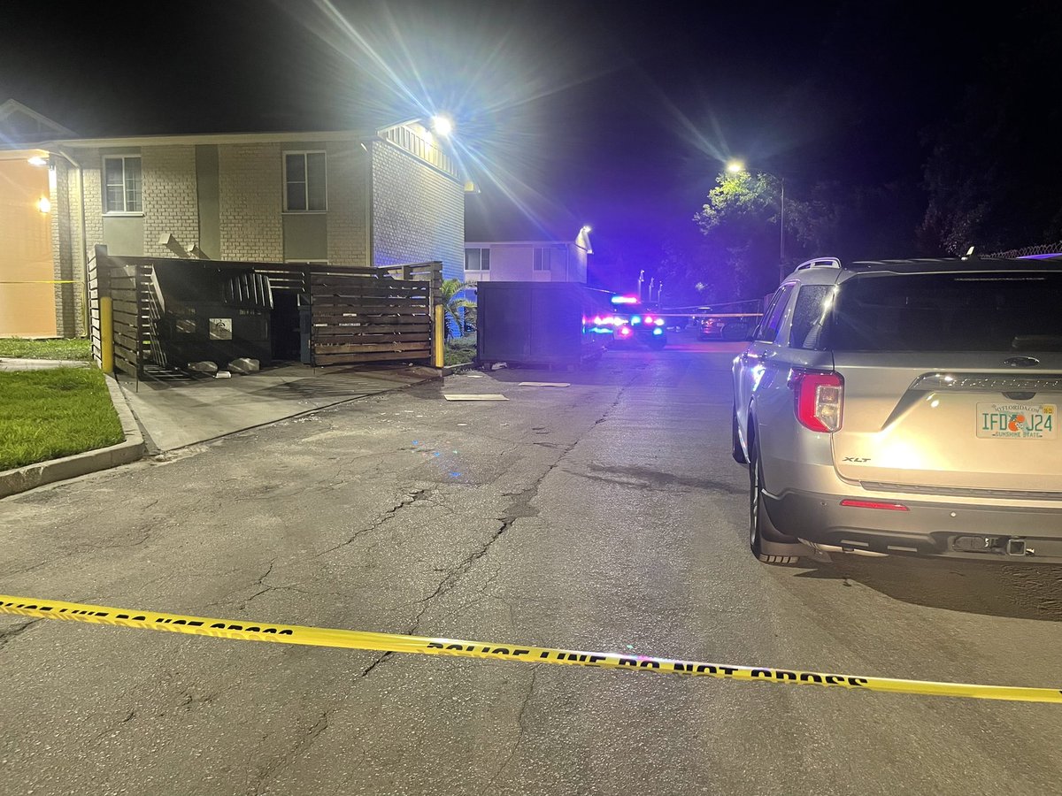 @OrlandoPolice say a woman died after being found shot at the Jernigan Gardens Apartments on Mercy Dr.  A juvenile &amp; another woman are in custody. No ages have been released.   OPD says this is an ongoing investigation.