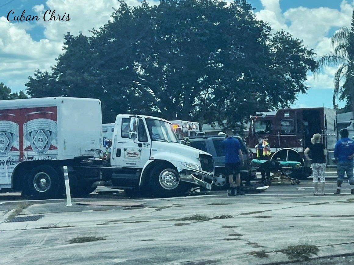 Pinellas: Extrication ongoing at crash at Pasadena Avenue and 66th Street