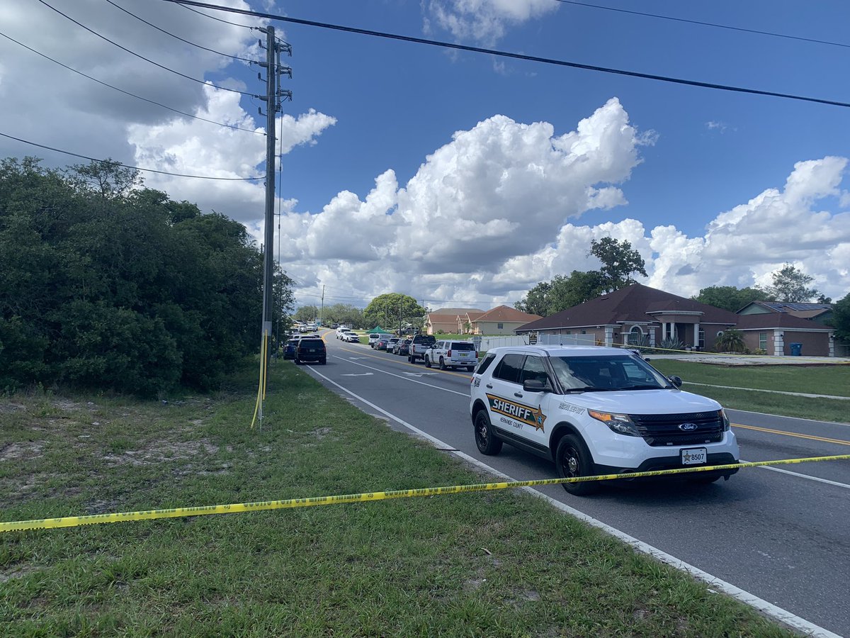 @PascoSheriff and @HernandoSheriff say there was a deputy involved shooting in Springhill today. The shooting was part of a search for a wanted suspect.