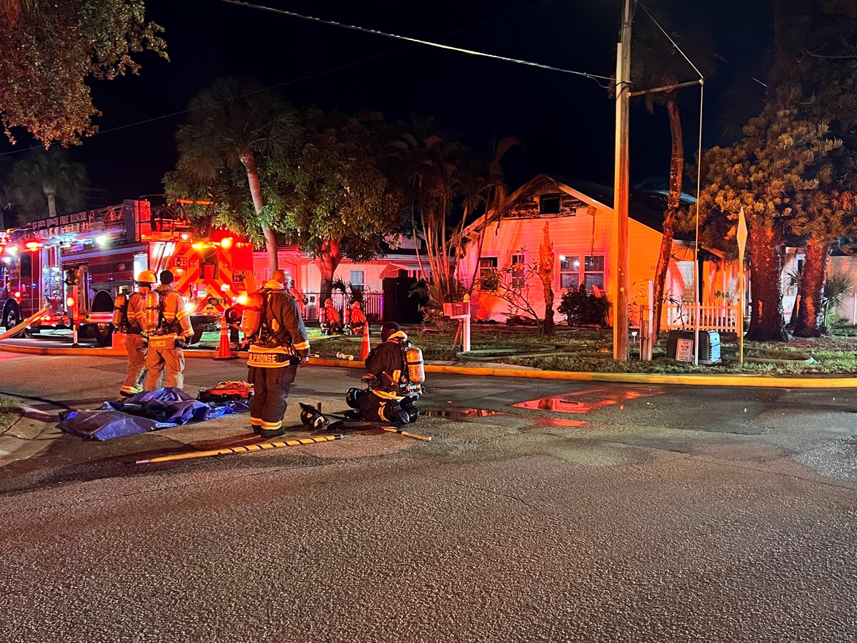 Shortly after midnight members of the St. Pete Beach FD responded to a fire call in the 600 block of 77th Ave. The fire was under control within 20 minutes, no injuries were reported and nobody was home at the time of the fire