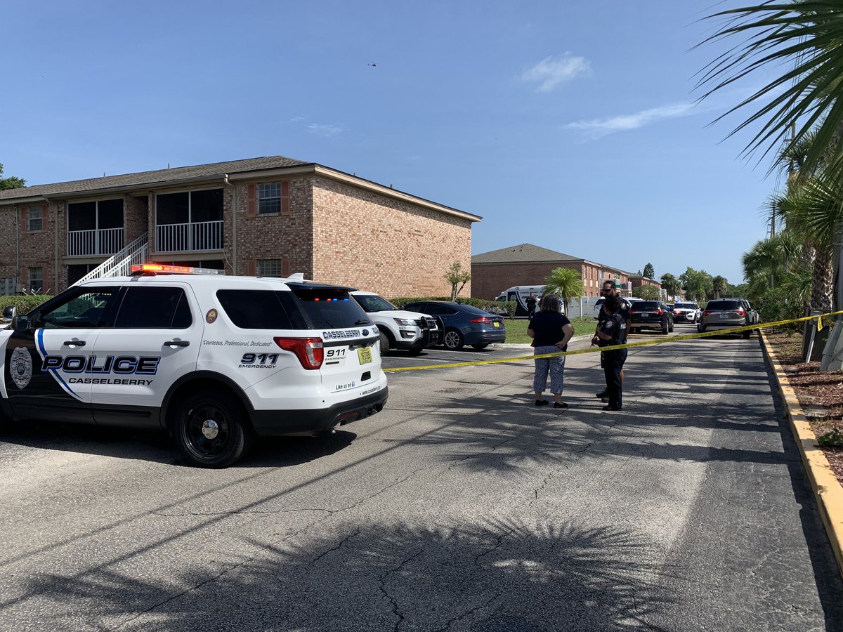 Four people are dead following an apparent murder-suicide in Casselberry. Police say when officers arrived at the apartment, they found four people inside who had been shot: two women and two males, one of which appeared to be a juvenile.