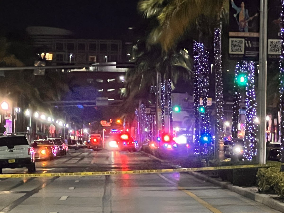 12th St. and Washington where Miami Beach PD say one man was shot and taken to Jackson Memorial Hospital. 