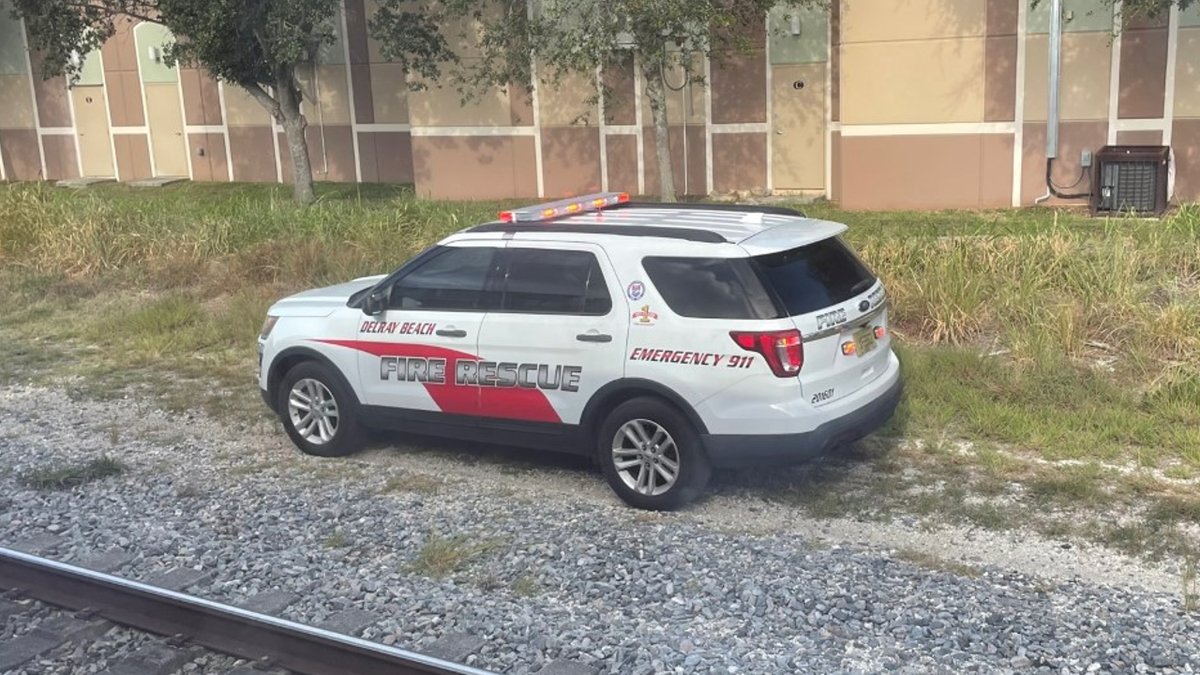 Brightline train hits, kills man in Delray Beach