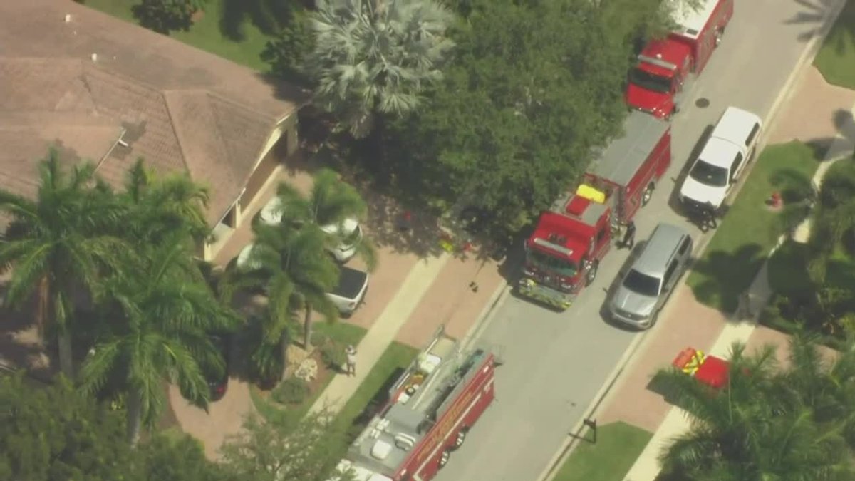 Hazmat, bomb squad investigate suspicious package in west Boynton Beach community