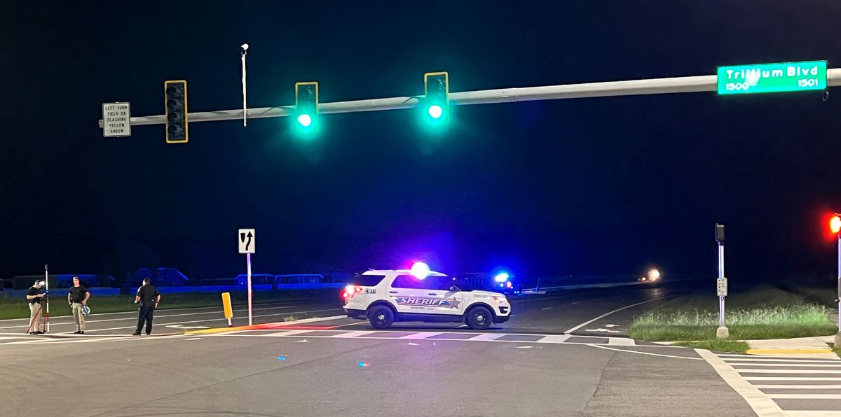 @FHPTampa is investigating an accident involving a fatality that occurred shortly before 11pm on County Line Rd. and Trillium Blvd. in the Spring Hill area of Hernando County. Both Northbound & Southbound lanes of Trillium Blvd are being reported