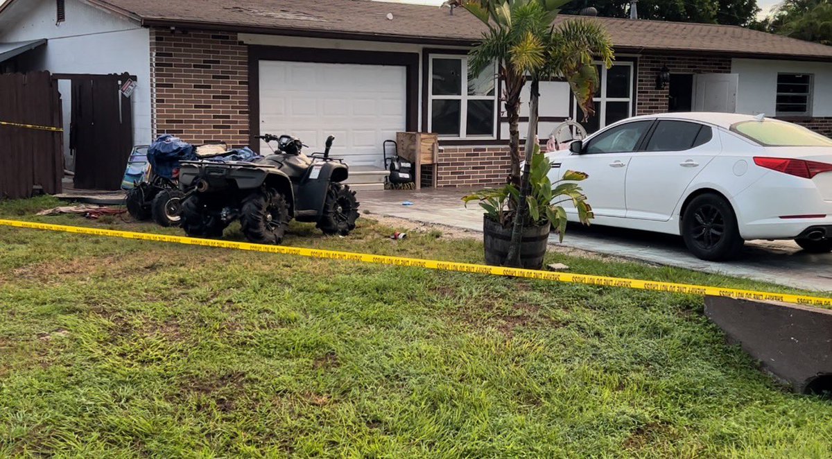 Homicide detectives are on scene at a confirmed shooting investigation in Lehigh Acres on E Jersey Road. Detectives have confirmed one subject is deceased. The scene is secured and detectives will be there throughout the morning.