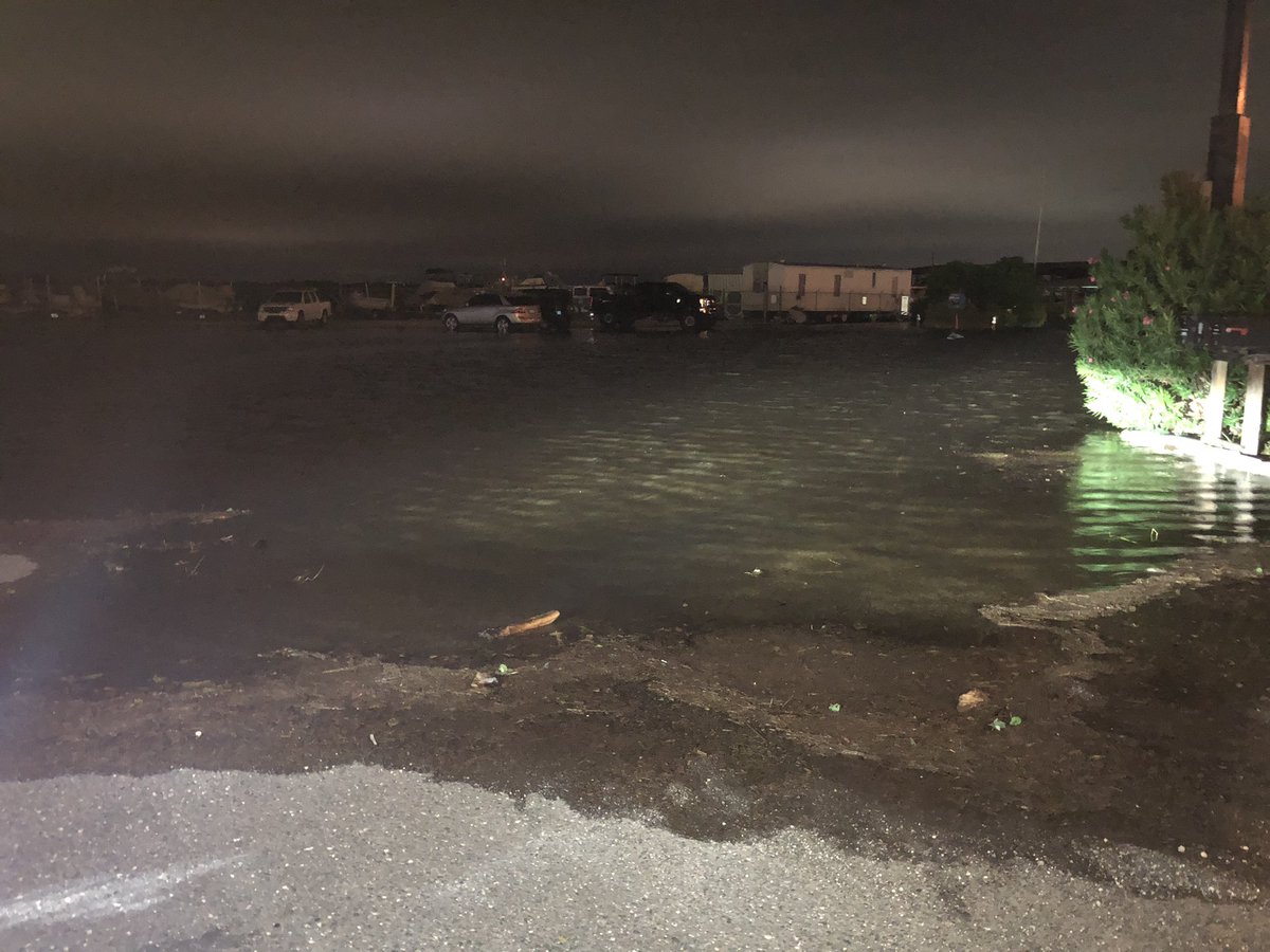 ClayCounty updates: ;Doctors Lake seeing some flooding. The marina has water nearly to the door of the shop.  It does not appear water has gotten inside.  High tide just passed so hopefully it won't get worse than this