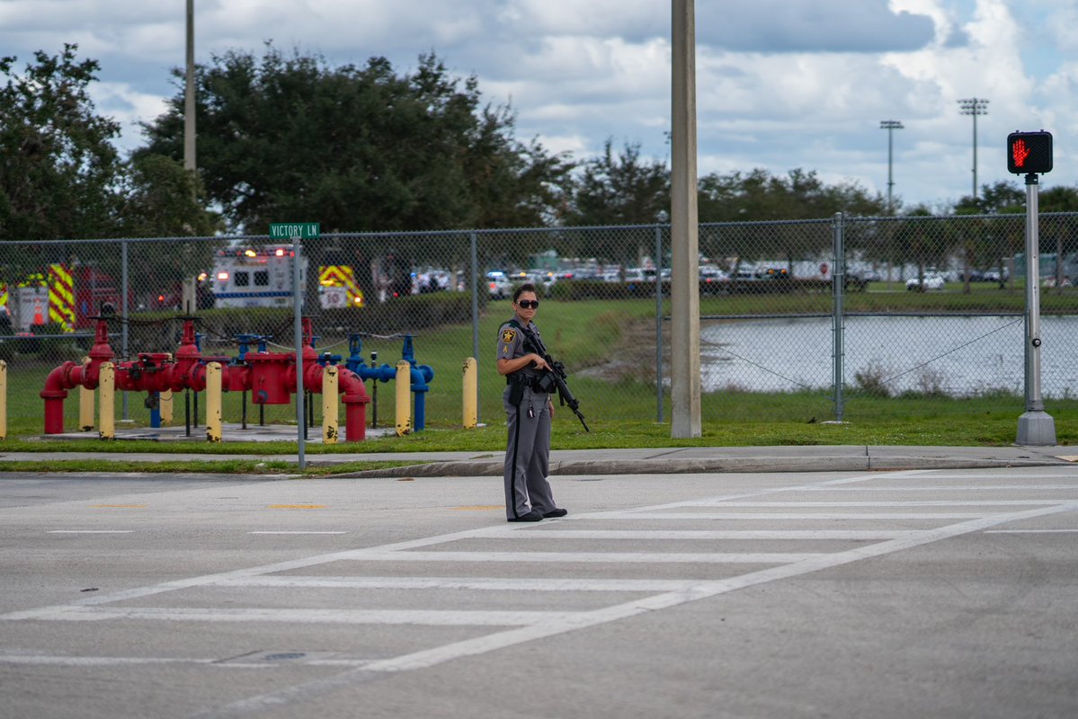 Swatting call leads to massive response at Palmetto Ridge High School