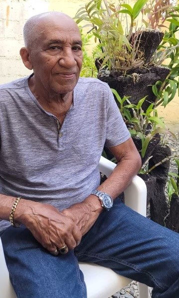 StPetePD needs help locating 83yo Livio Malta. He has medical needs & takes lifesaving meds. He was last seen leaving his home in the 3400blk of 37th St S last night 10/11. Last seen wearing a grey cap, red shirt &amp; black jeans.