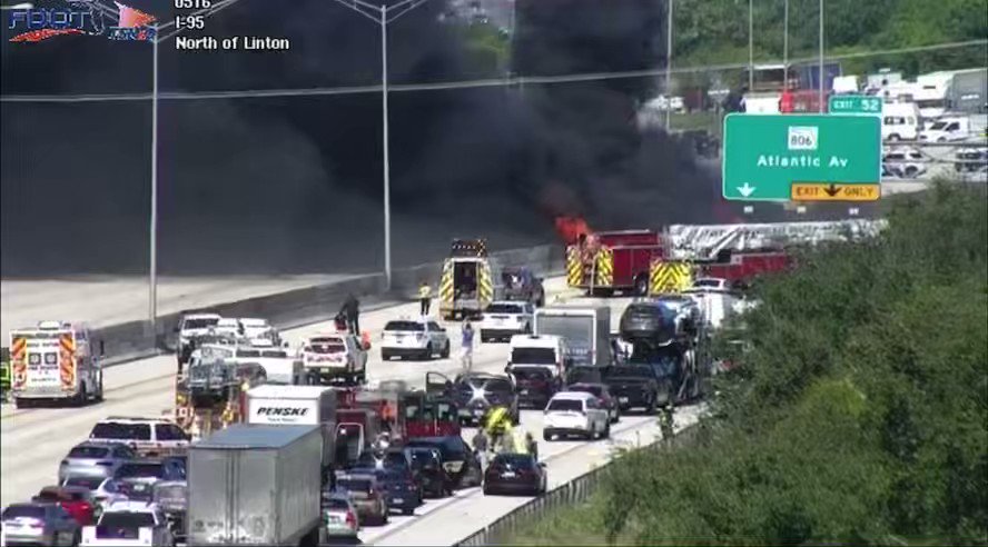 Large fire has I-95 completely SHUT DOWN near Exit 52: Atlantic Ave in Palm Beach