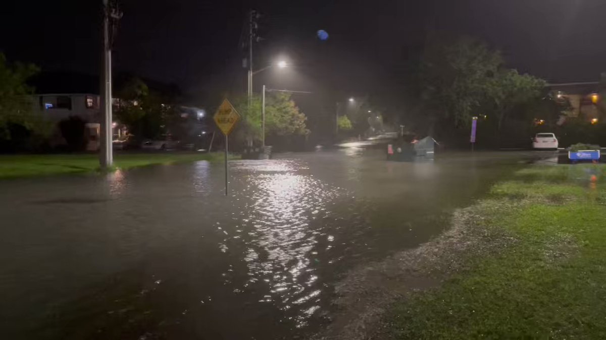 Flooding at Seaway Drive and Carlton Court on South Hutchinson Island in St. Lucie County. Not sure if this is storm surge or just flash flooding, but it is quite extensive and HurricaneNicole is still a few hours away from making landfall