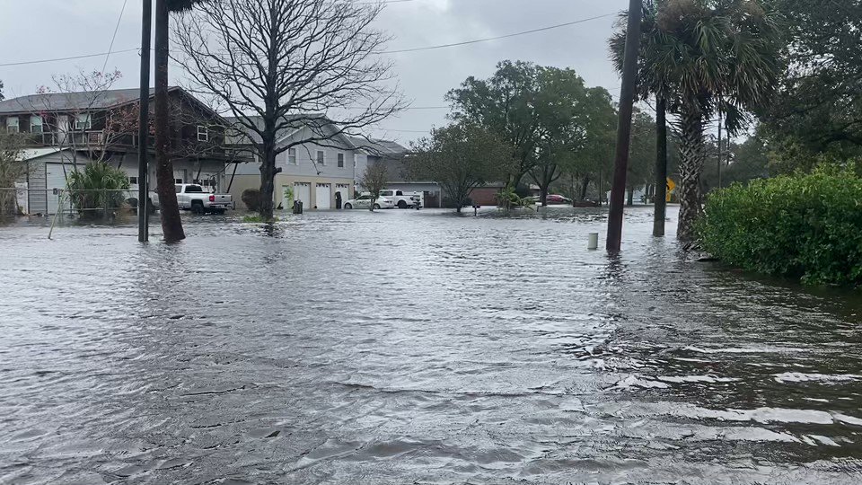 Flooding along the streets near Trout River, some homes appear to be elevated but neighbors telling me they're seeing 3-4 inches of water in garages.