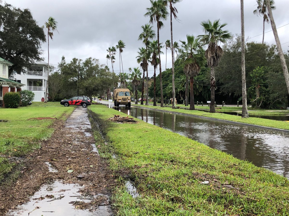 Flooding on Chamberlain Blvd in Fort Pierce