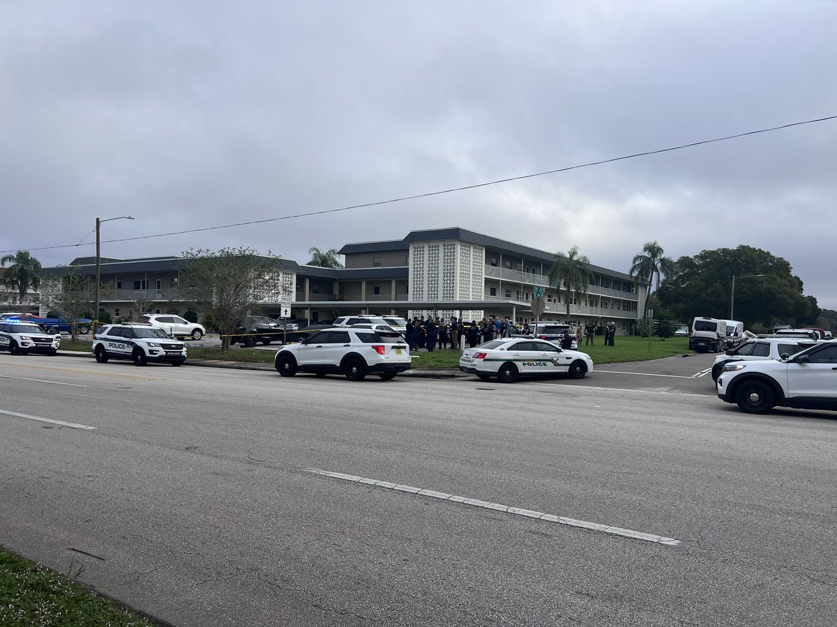 Multiple agencies are investigating an officer-involved shooting in St Petersburg. happened at 6:23 this morning, and an older man is dead. Waiting for an update now from the Pinellas County Sheriff