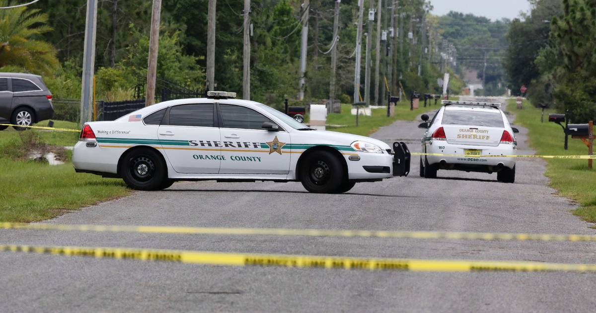 Orange County deputies investigating shooting that left 2 dead, 1 injured