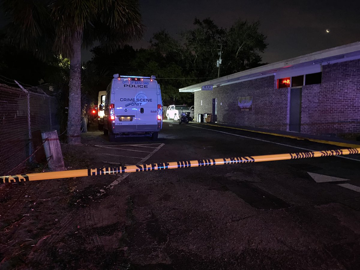 There's a large police presence surrounding George's Tavern in Sanford after a reported shooting overnight.  @SanfordPolice responded around 2:30 a.m.  Investigators are not yet confirming any injuries