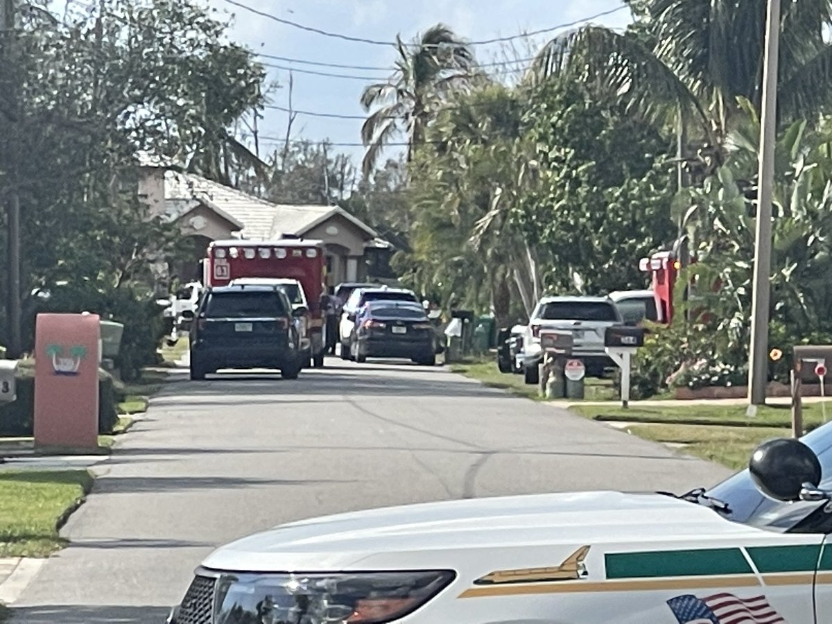 Brevard County Sheriff Wayne Ivey is giving an update to a situation in South Melbourne Beach area.   Sheriff says one man is dead, a woman injured after shooting at SWAT deputies attempting to serve make drug related warrant. 