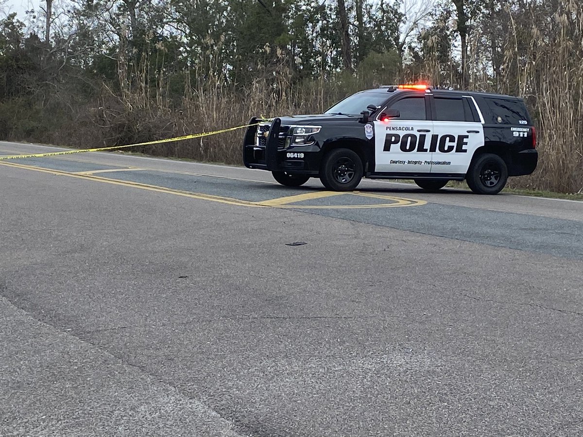 Pensacola Police are investigating a body discovered on the side of the roadway this morning. The person was found on Scenic Highway not far from Manolete St. The road in the area has been blocked to thru traffic. 
