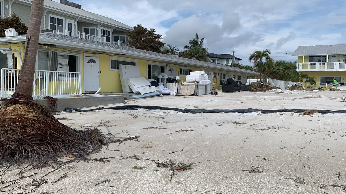 White Sands Beach Resort on Holmes Beach  