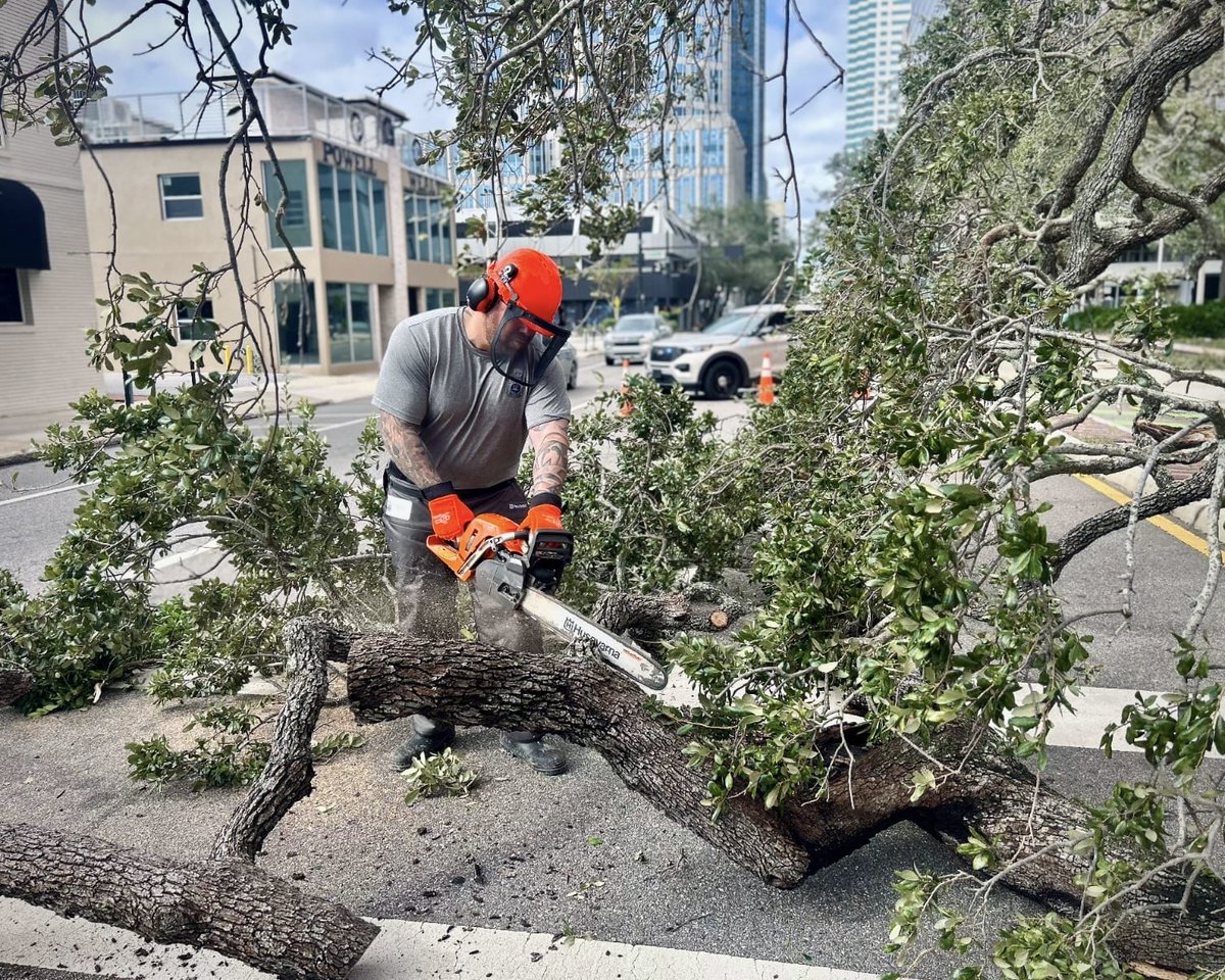 The storm has passed, but our work continues. Officers and @cityoftampa teams are focused on rescue, recovery, and restoration. 