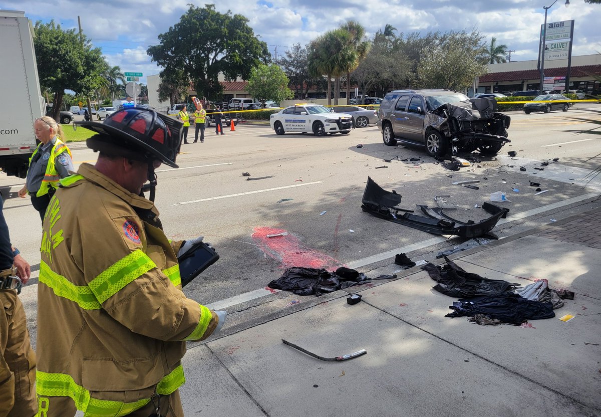 Traffic Alert 7300 block S. Dixie Ave closure due to serious crash involving a box truck and SUV. Driver and passenger in truck ejected, SUV driver not injured. Both men in box truck suffered critical injuries.  