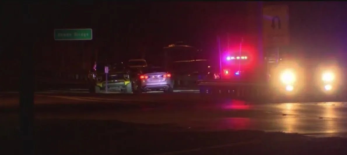 Pedestrian dead after hit-and-run in Tampa, officers investigate