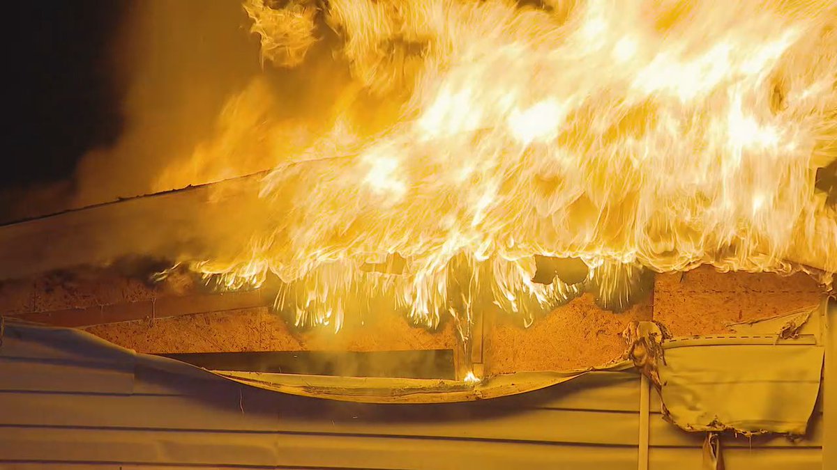 A fire broke out at a St. Petersburg mobile home overnight. It happened just after 1:30 at the Village Green community off of 83rd Avenue North. No word on any injuries or a cause.