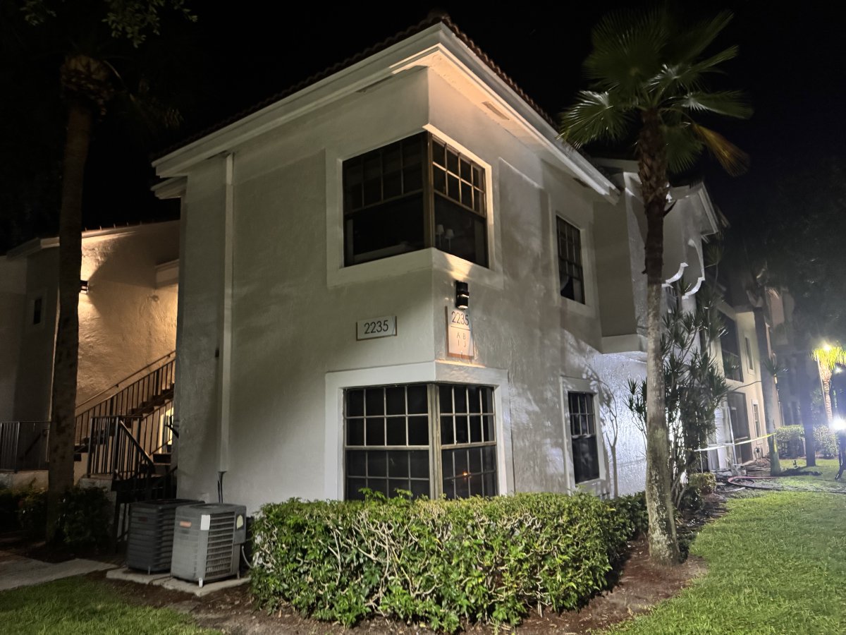 DBFR responded to an apartment fire at 2235 Spring Harbor Dr. The fire was confined to one unit. One person was transported to the hospital with non-life-threatening injuries. 7 people from two apartments are displaced. The cause is under investigation