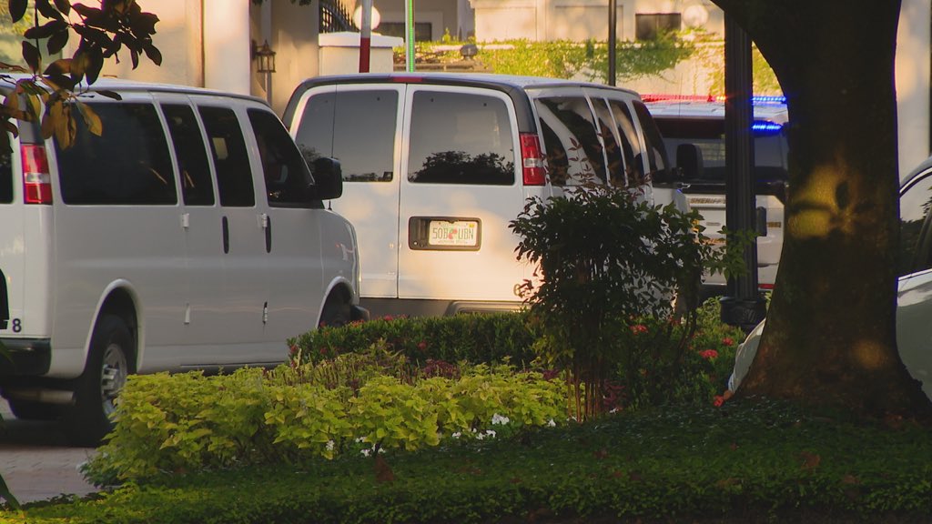 FBI officials confirm a home inside the prestigious Avila community in Tampa has been raided by federal law enforcement. Large presence of SWAT vehicles, EMS, and unmarked vans under escort observed going in and out