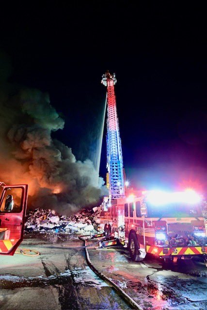 Building Fire 51 E Landstreet Rd: First unit o/s at 8:07pm Friday night, 200x200 trash metal fire, all outside, no extensions. No injuries or transports