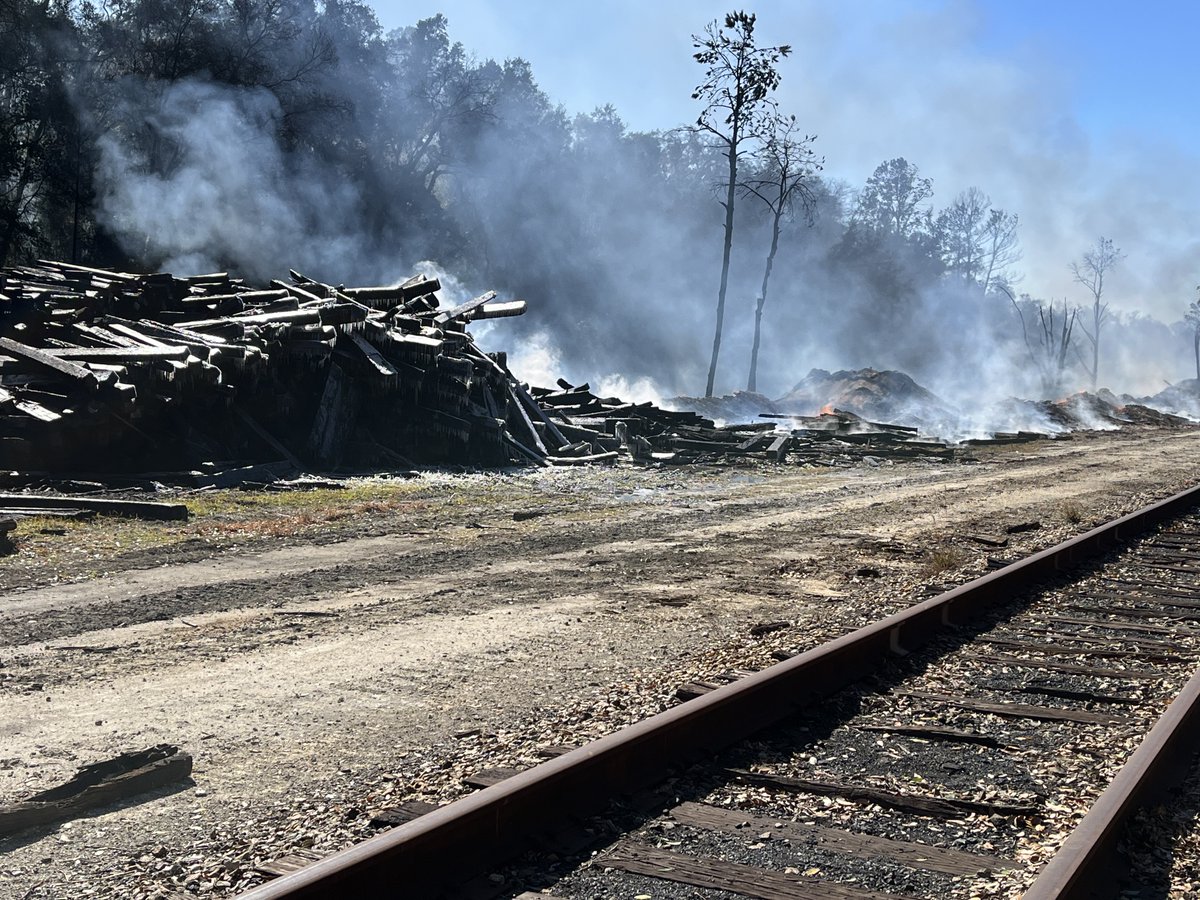 A massive fire involving creosote-treated railroad ties sent toxic smoke through Dunnellon during a deep freeze. Neighbors and environmental groups had warned of this worst-case scenario for months.