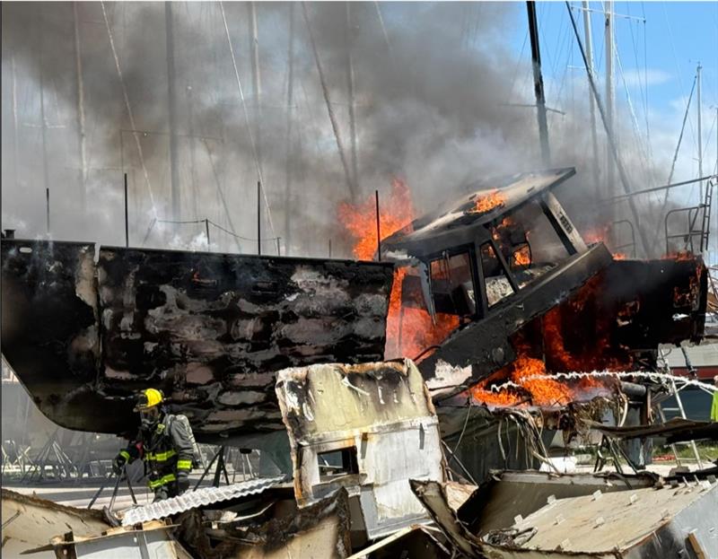 Firefighters battled a sailboat fire at Riverside Marina in Fort Pierce on Saturday, quickly containing the blaze with no reported injuries