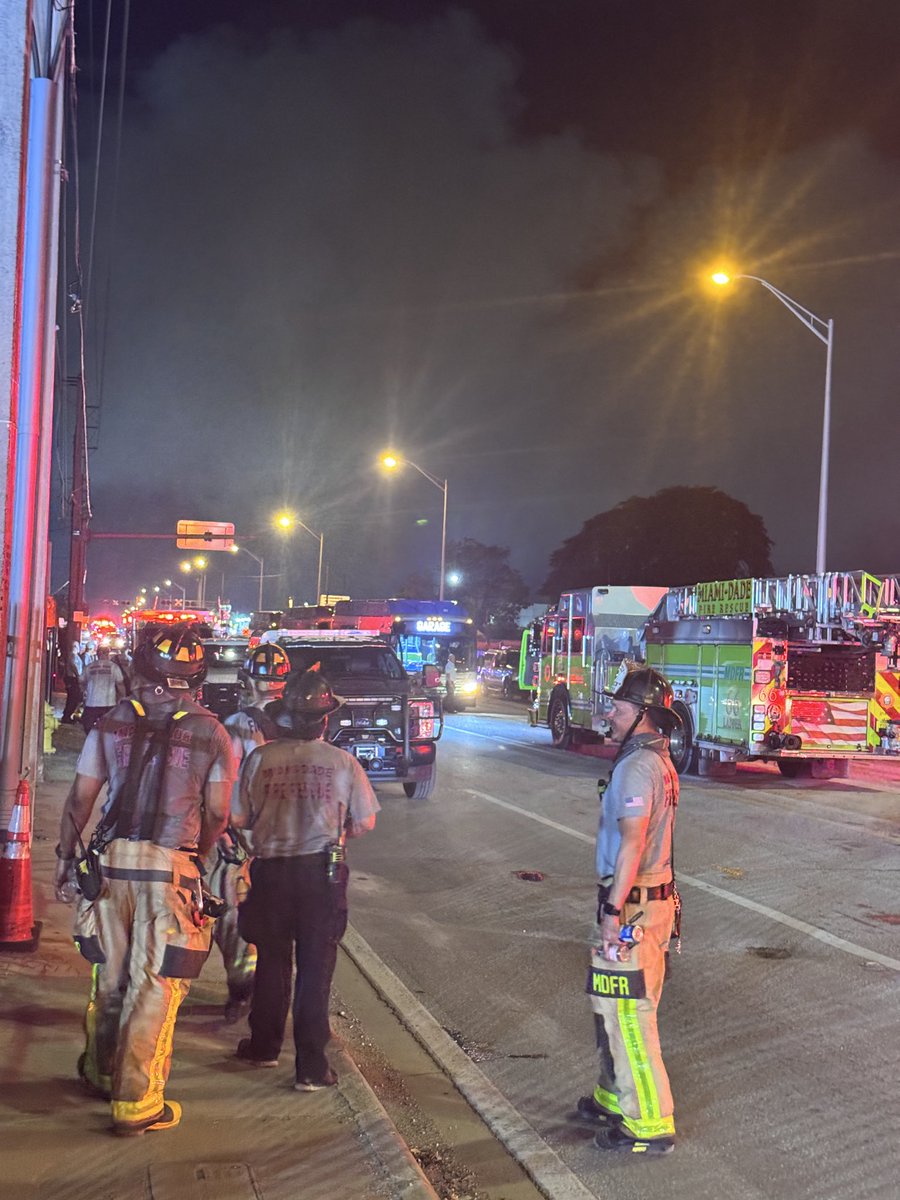 The junkyard Fire in Opa-locka Miami is crazy. Glad to be working with Miami Dade to feed all the fire fighters 