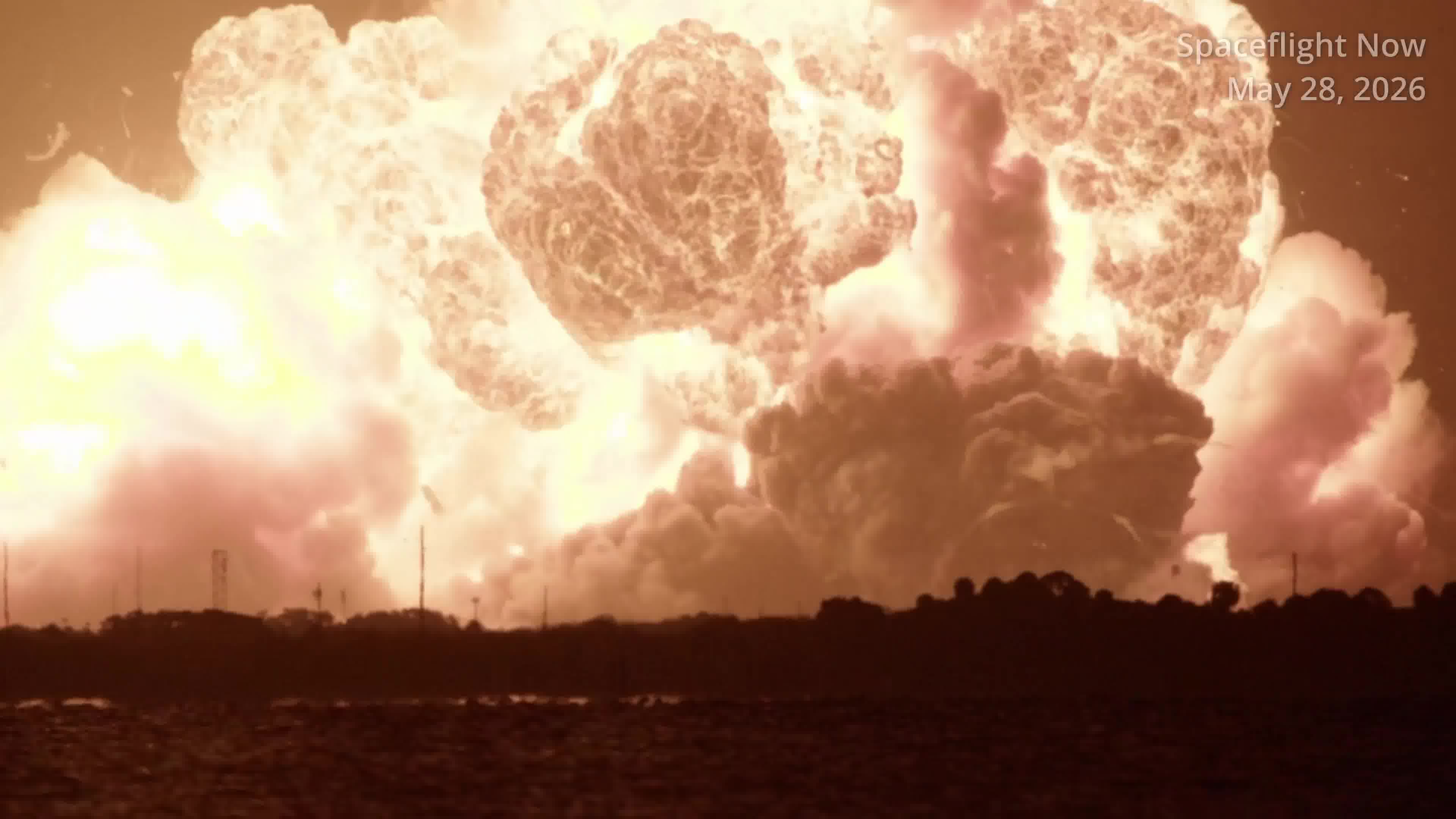 Video of the explosion at Launch Complex 36. It happened about 9 pm ET (0100 UTC) as Blue Origin was beginning a static fire test of its New Glenn rocket