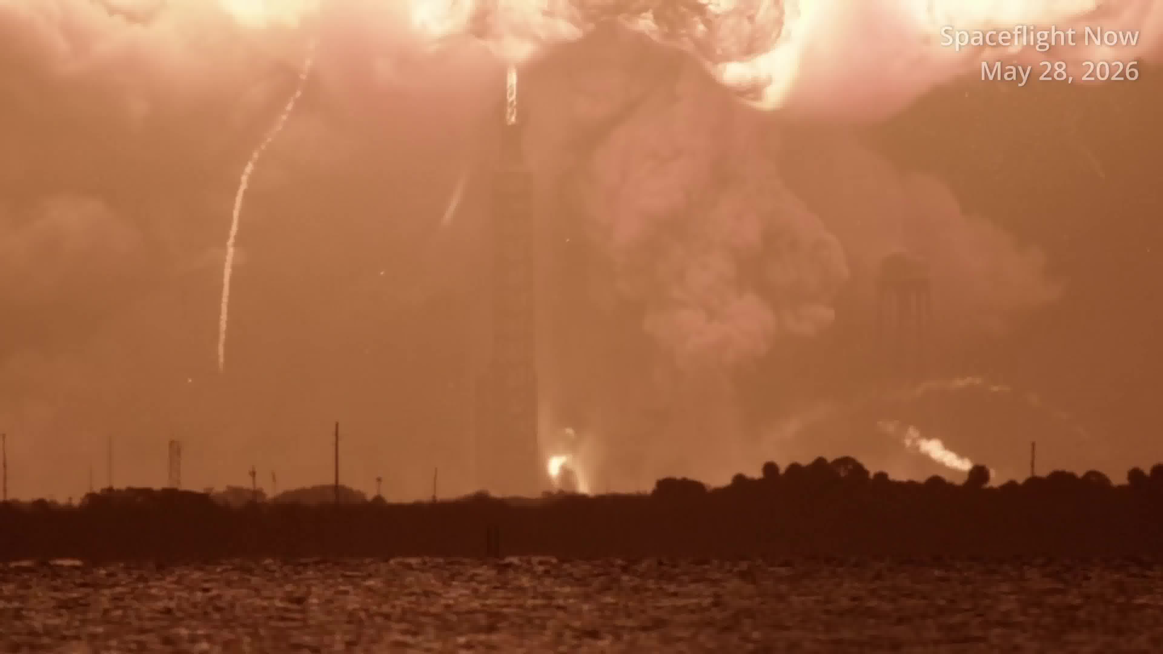 Video of the explosion at Launch Complex 36. It happened about 9 pm ET (0100 UTC) as Blue Origin was beginning a static fire test of its New Glenn rocket